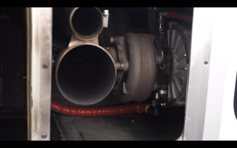 Illustration for article titled Here's All The Modern Tech Hiding In A 800 HP 1989 Sauber-Mercedes Le Mans Car